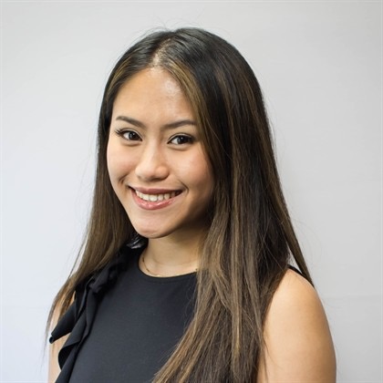 Andrea's headshot